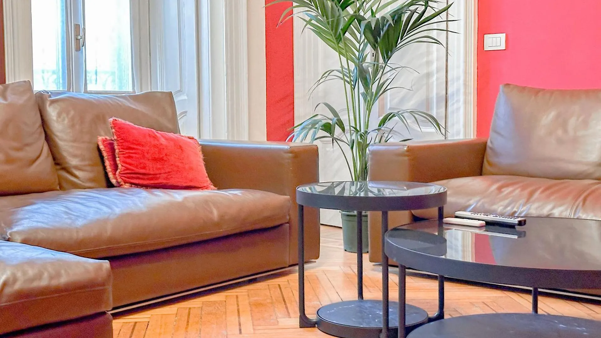 Dell'Orso Luxury Home - 5 Mins From Montenapoleone Milan Apartment